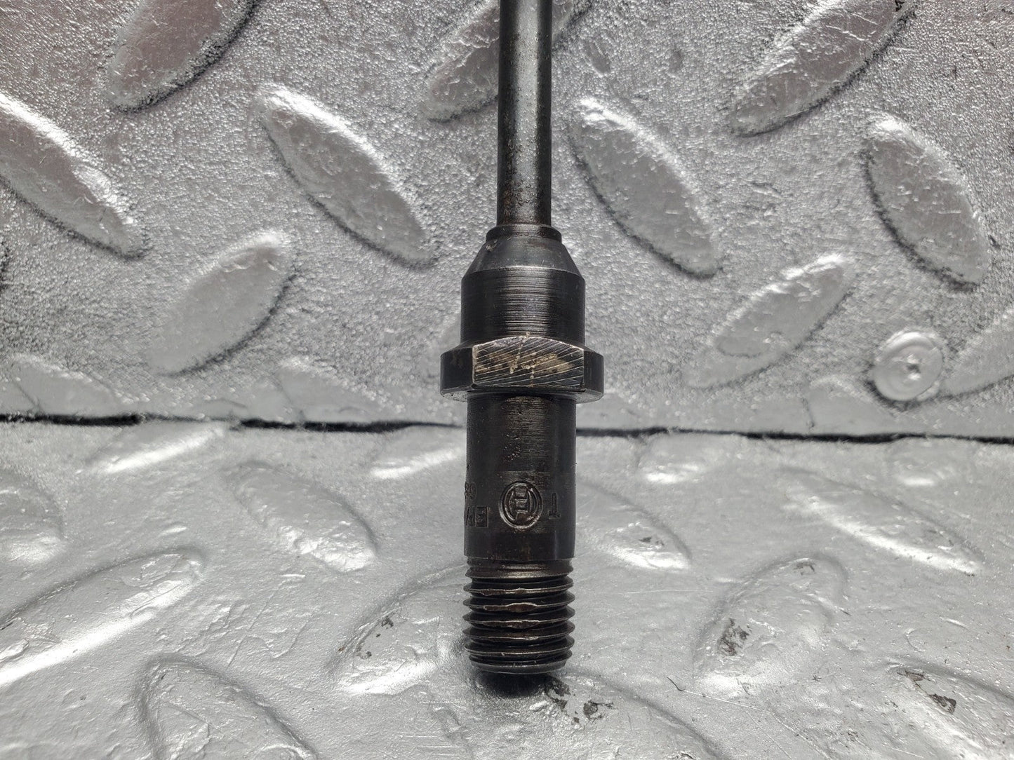 W112 fuel injector used OEM