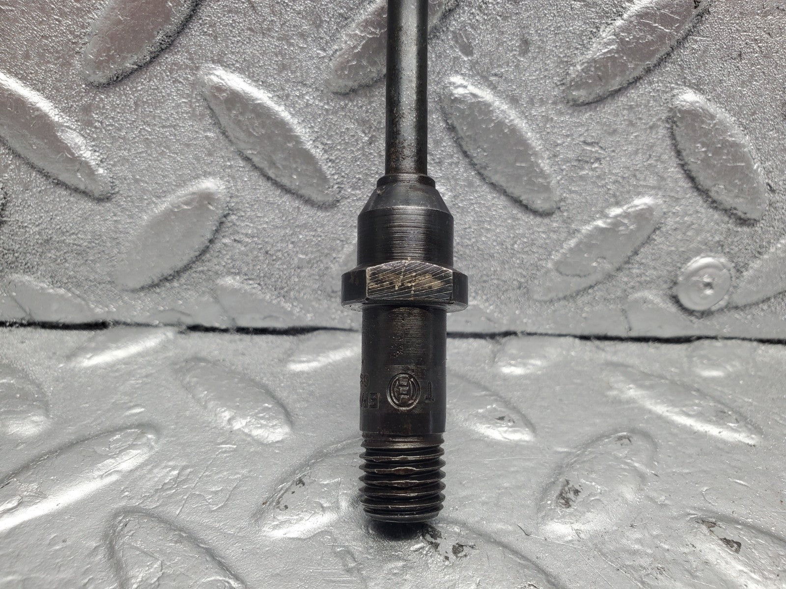 W112 fuel injector used OEM