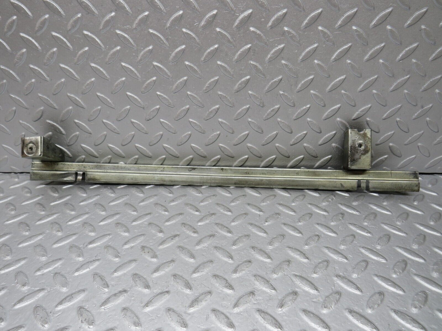 35861 Mercedes-Benz W108 Front Right Door Window Channel