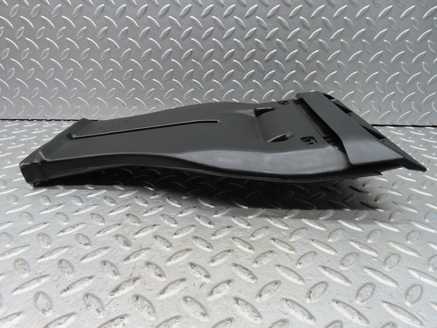 19299 Mercedes-Benz C140 CL420 Coupe Rear Air Duct 1408310046