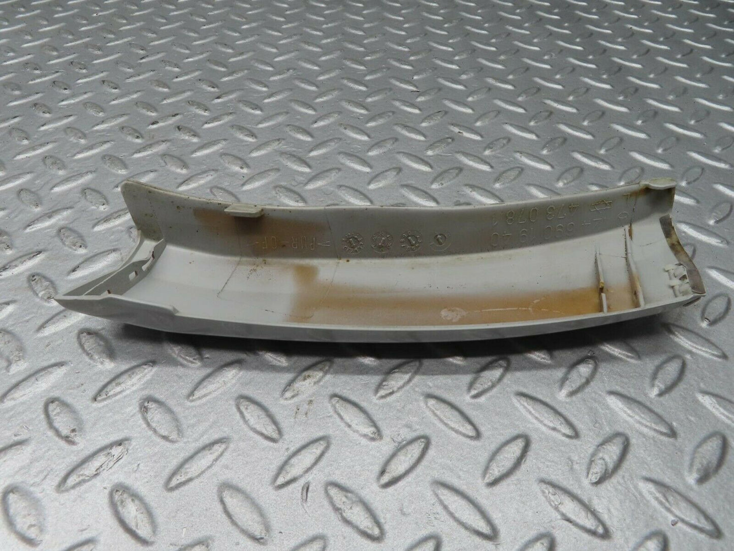 16327 Mercedes-Benz W124 260E Rear Left Fender Lower Moulding Trim 1246901940