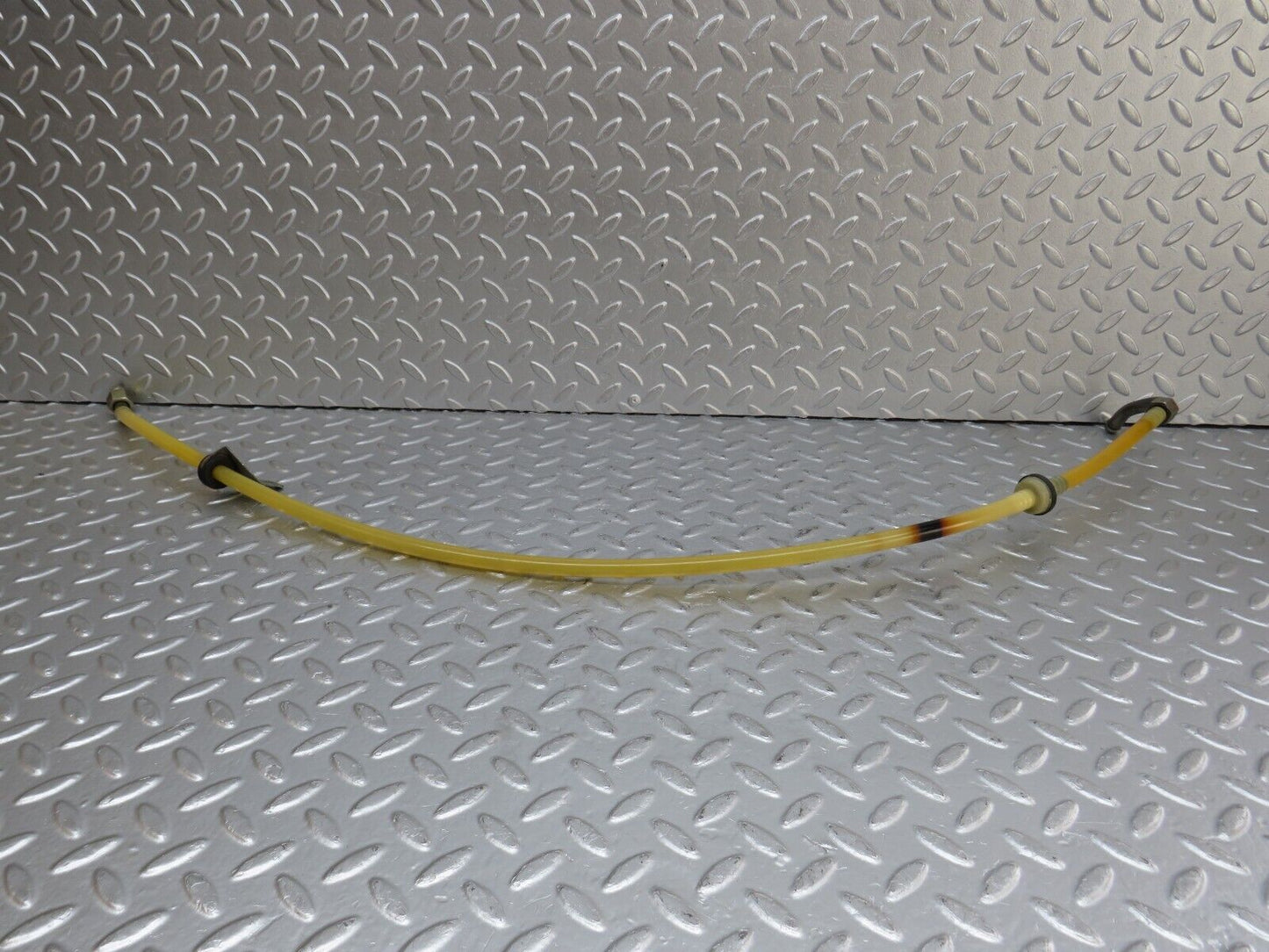 33812 Mercedes-Benz W201 190E 2.0L Brake Servo Vacuum Pipe