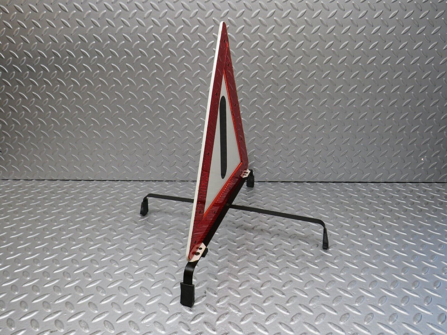 36789 Mercedes-Benz W201 190E Warning Triangle