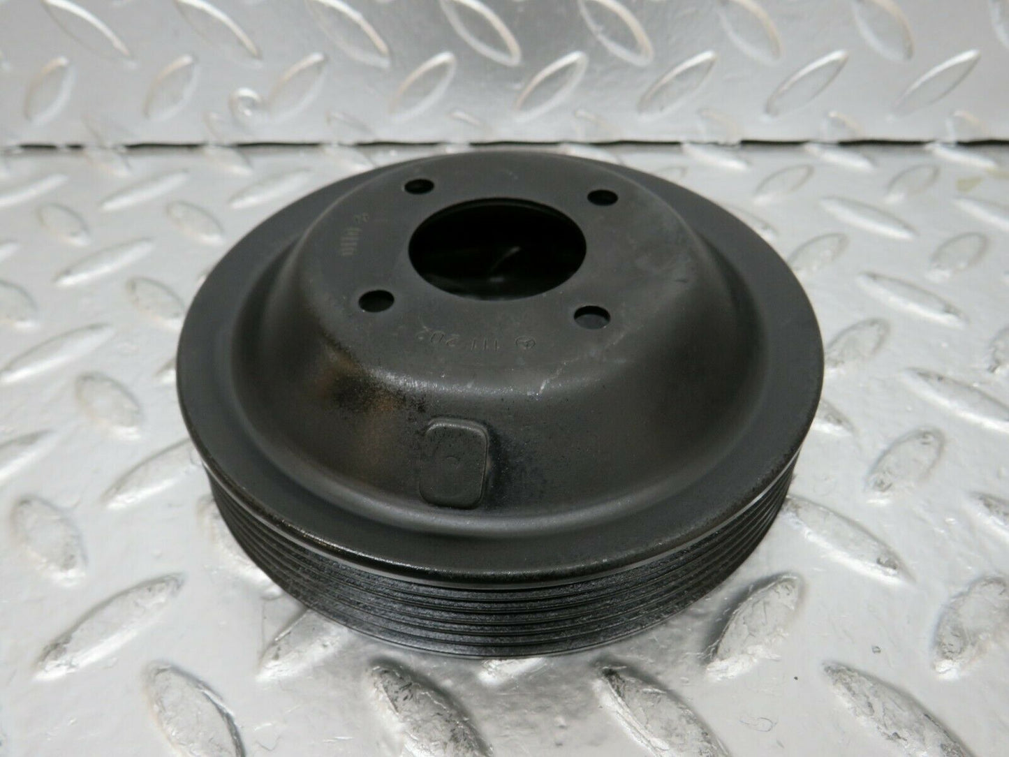 24343 Mercedes-Benz S124 220TE Wagon Water Pump Pulley 1112020110