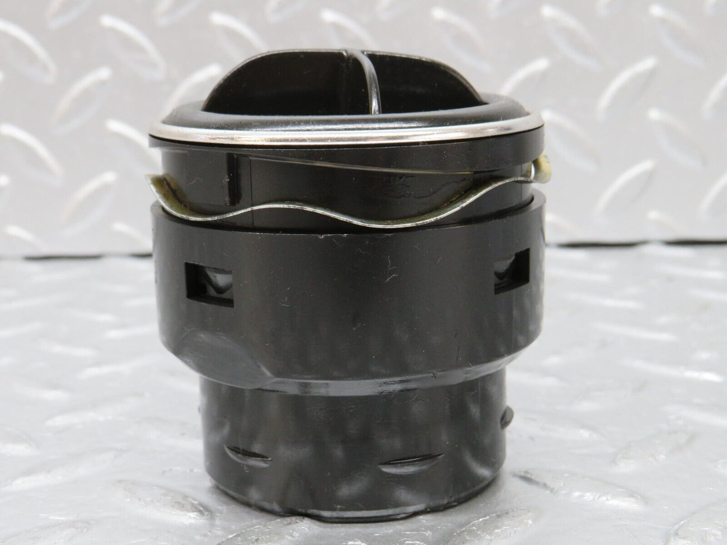 32748 Mercedes-Benz C107 R107 Dashboard Air Vent