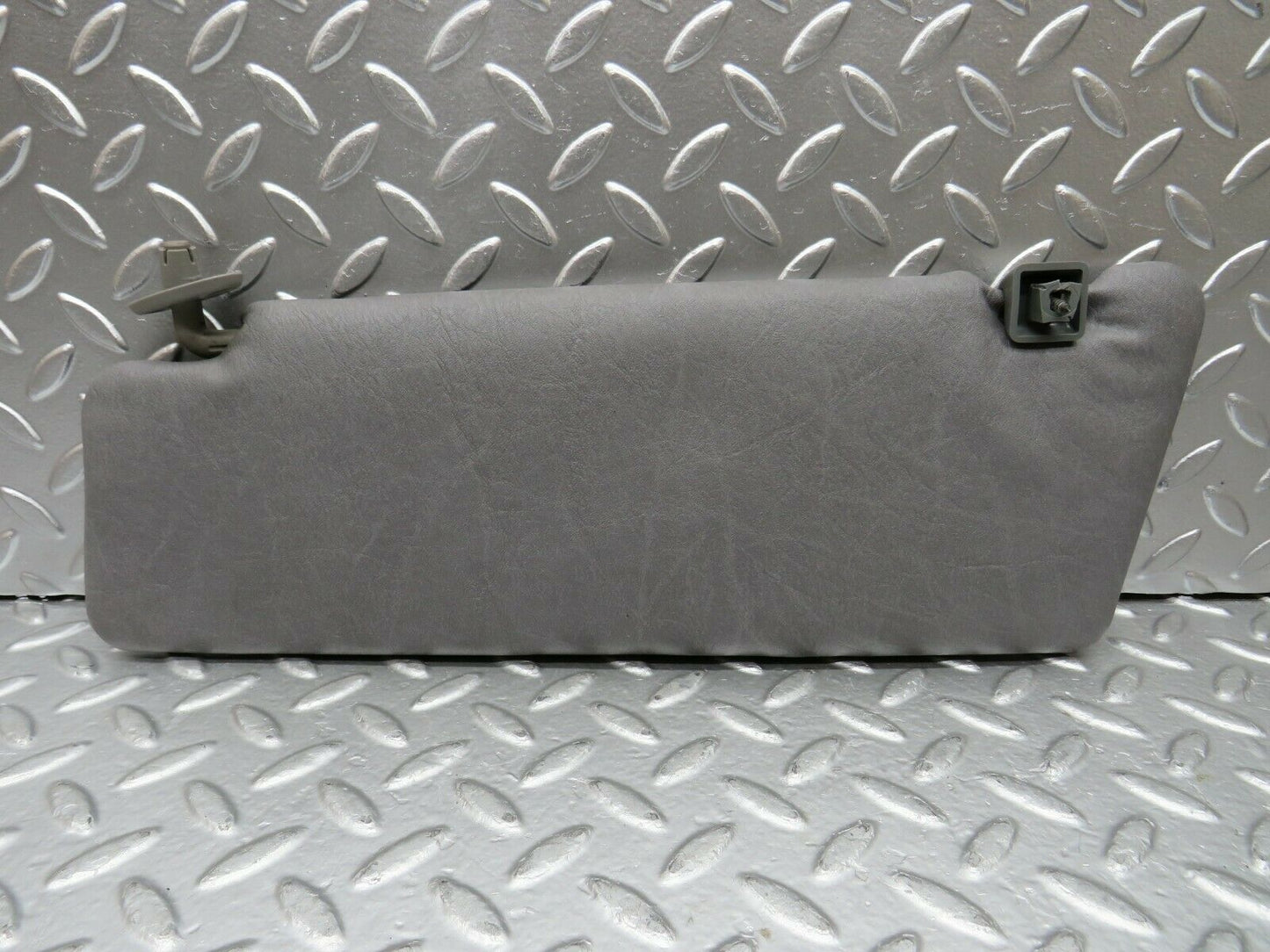 22520 Mercedes-Benz C124 E220 Coupe Sun Visor Right Side Grey