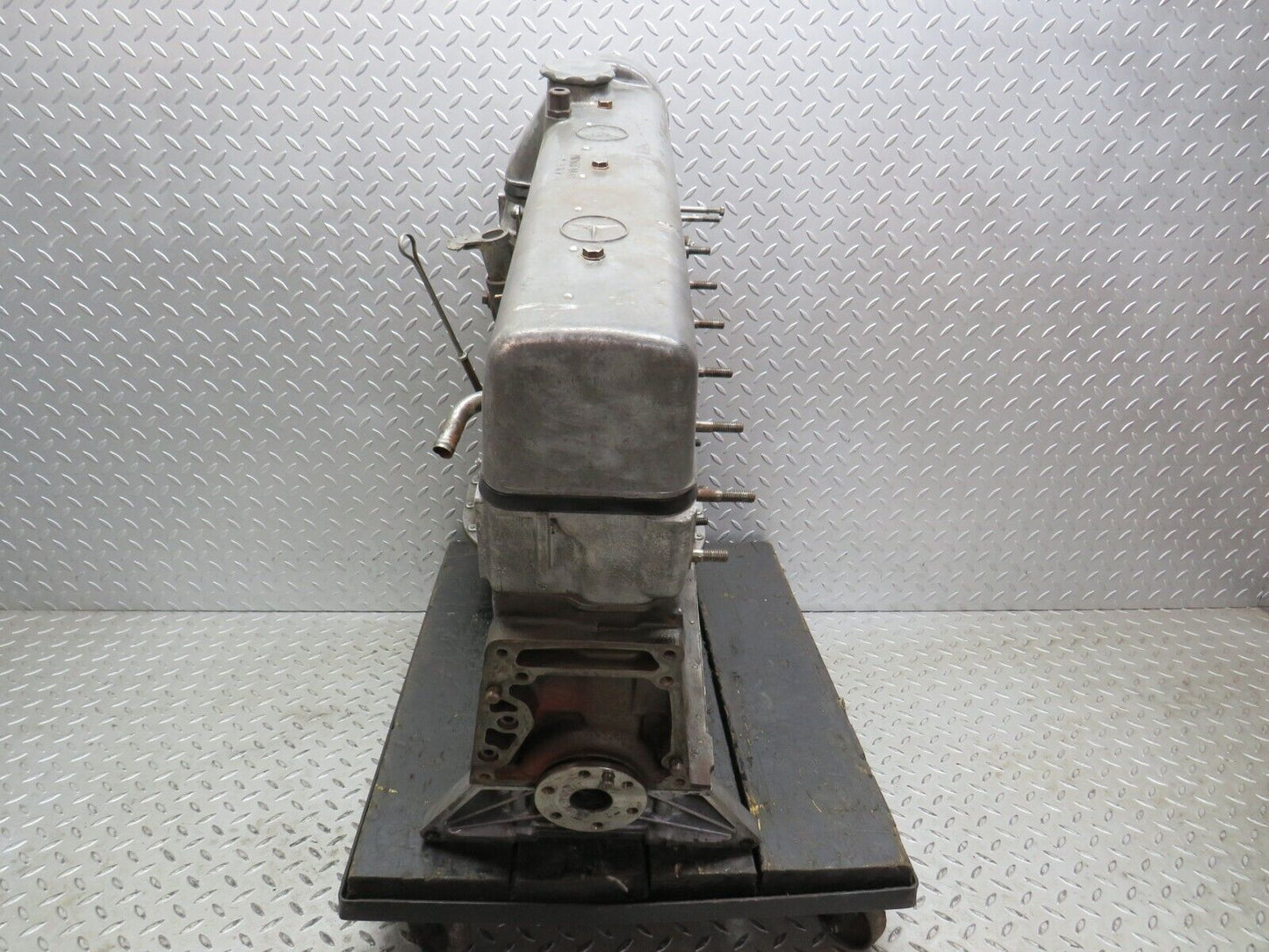40483 Mercedes-Benz W110 230 Complete Engine 180.945 1080110001