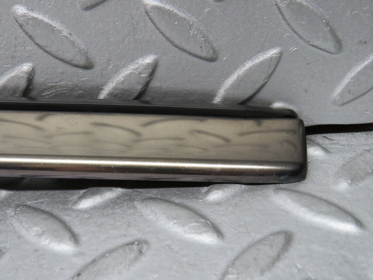 37896 Mercedes-Benz A124 320E Cabriolet A Pillar Exterior Moulding Trim Right