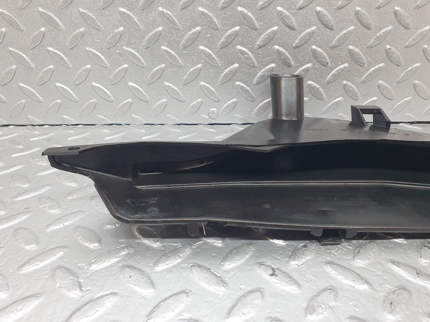 42729 Mercedes-Benz W201 190 2.0L Front Right Rain Gutter Drain Channel 2016280273