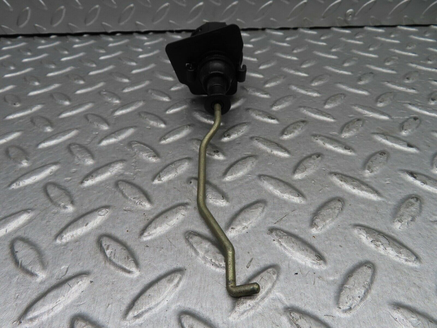 19468 Mercedes-Benz C140 CL420 Coupe Door Lock Vacuum Actuator 1407230411