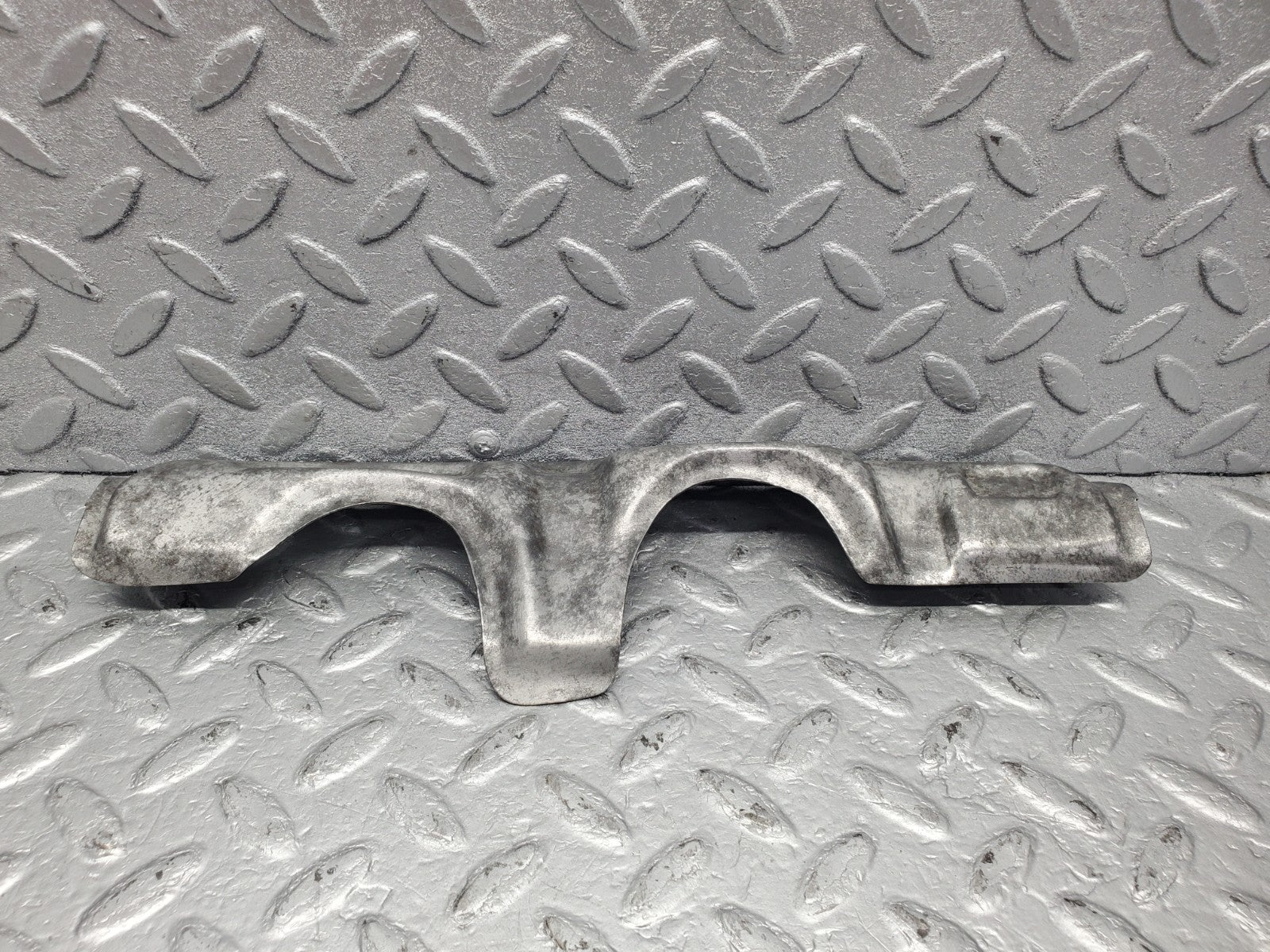 W126 Coupe exhaust manifold heat shield used OEM
