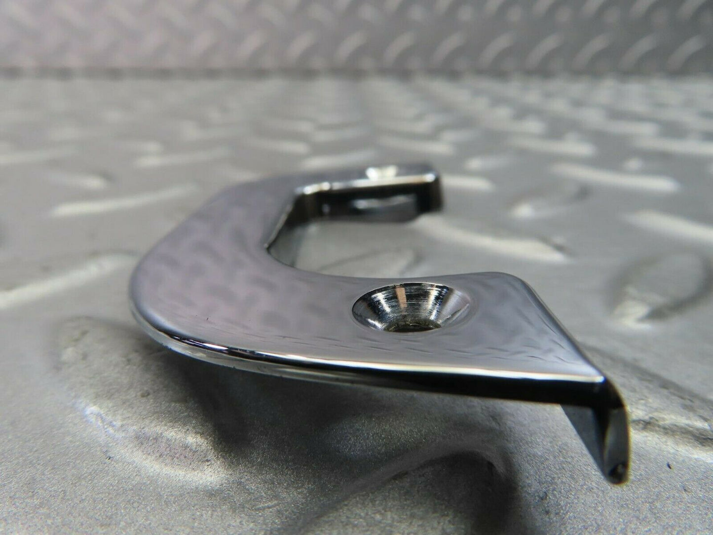 9065 Mercedes-Benz W115 Left Interior Chrome Door Latch Trim