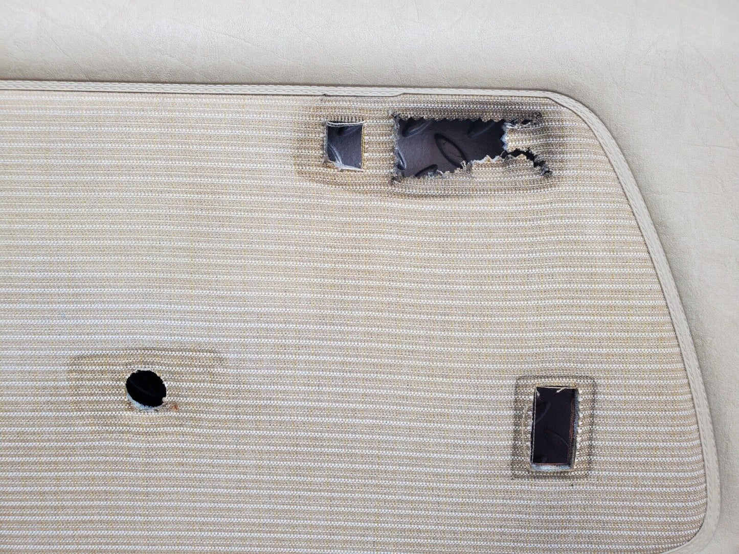 44380 Mercedes-Benz W123 280E Rear Left Door Card Beige
