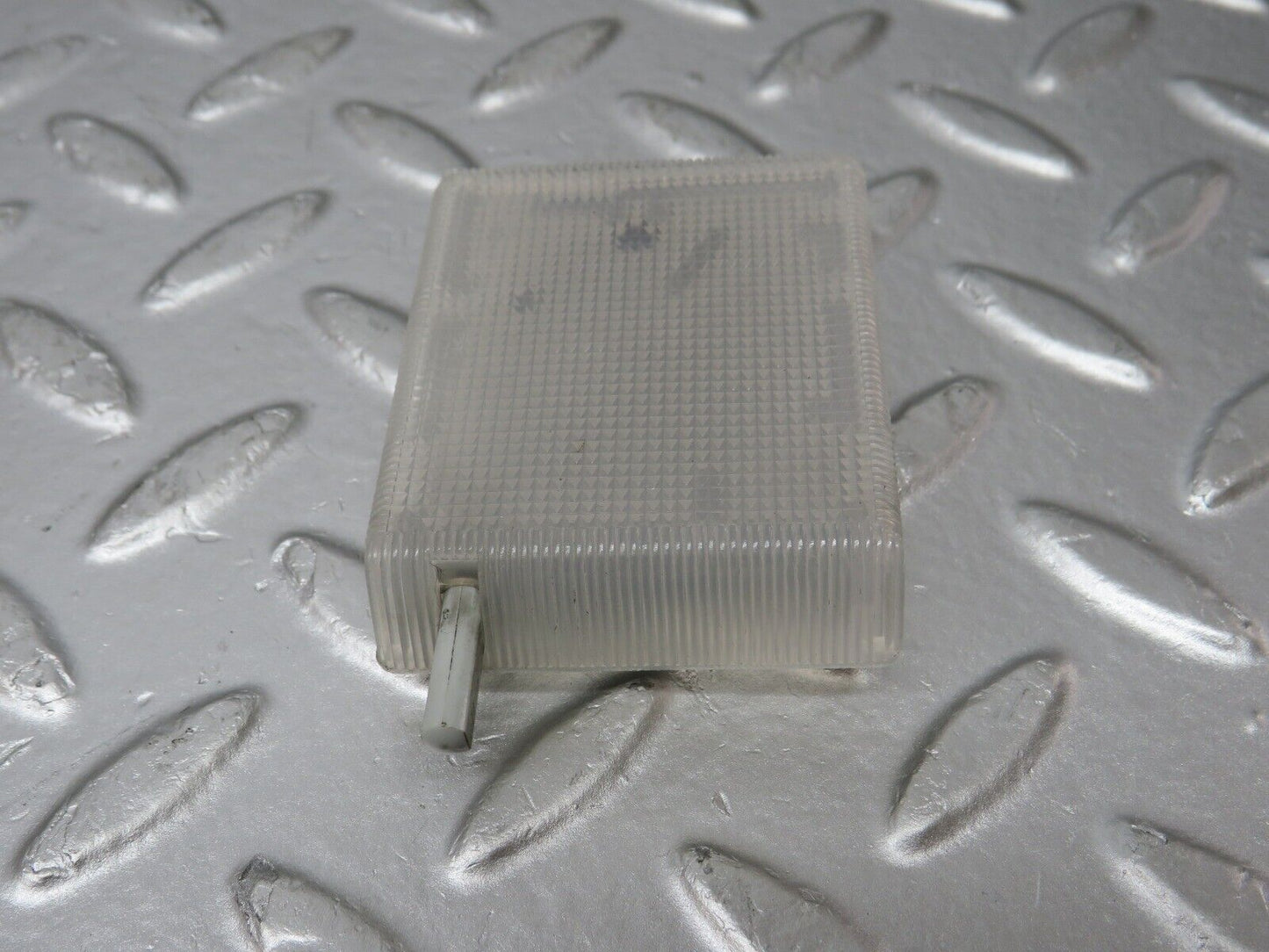 32787 Mercedes-Benz W124 Glove Box Light 1298200301