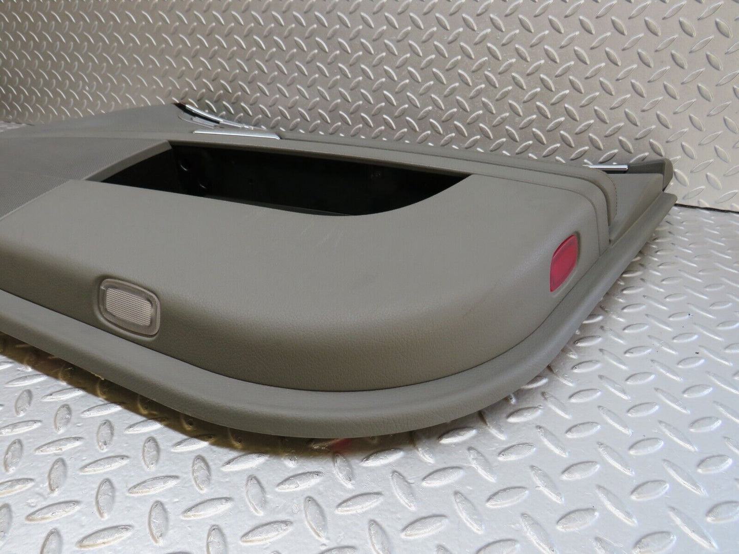 35101 Mercedes-Benz W221 Front Right Door Card