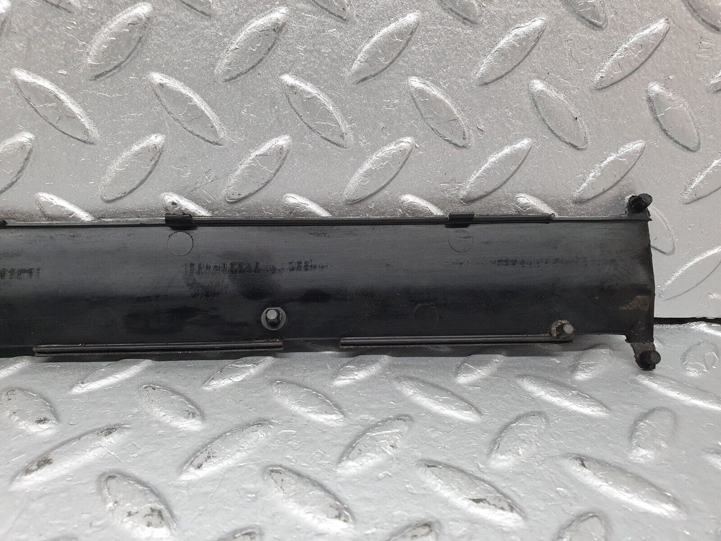 41069 Mercedes-Benz W126 300SE Ignition Leads Cover 10315905540 1031590440