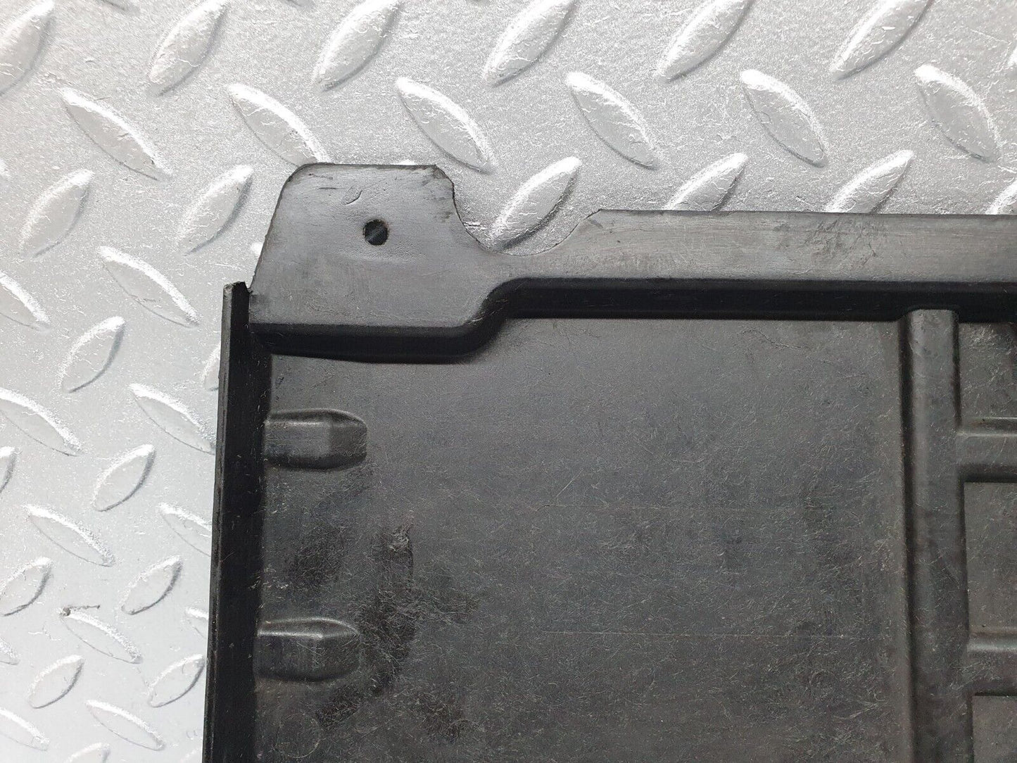 41782 Mercedes-Benz W202 C200 Left Engine Bay Cover Panel 2025241230
