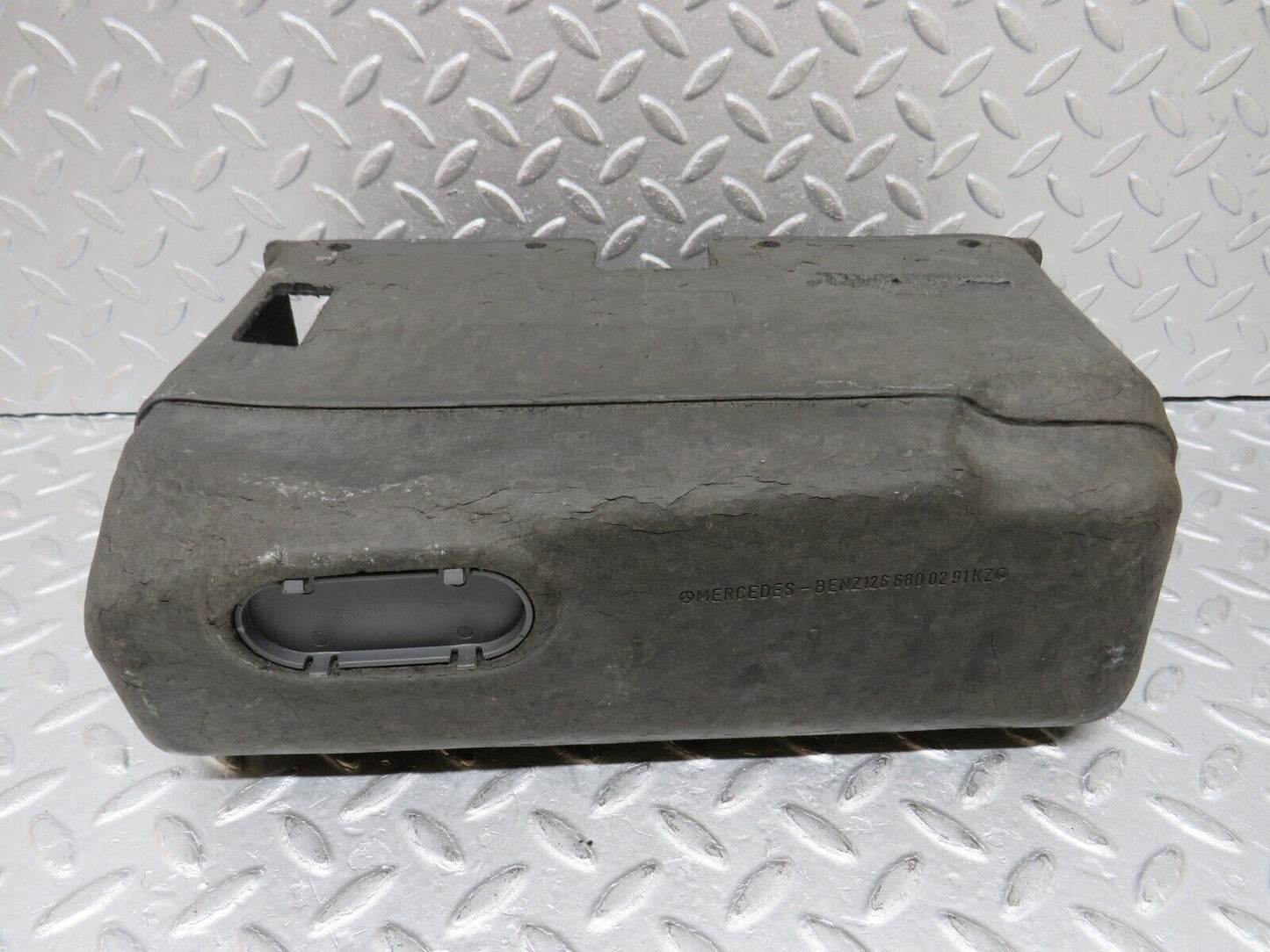 36172 Mercedes-Benz W126 420SE Glove Box 1266800291 1266930233