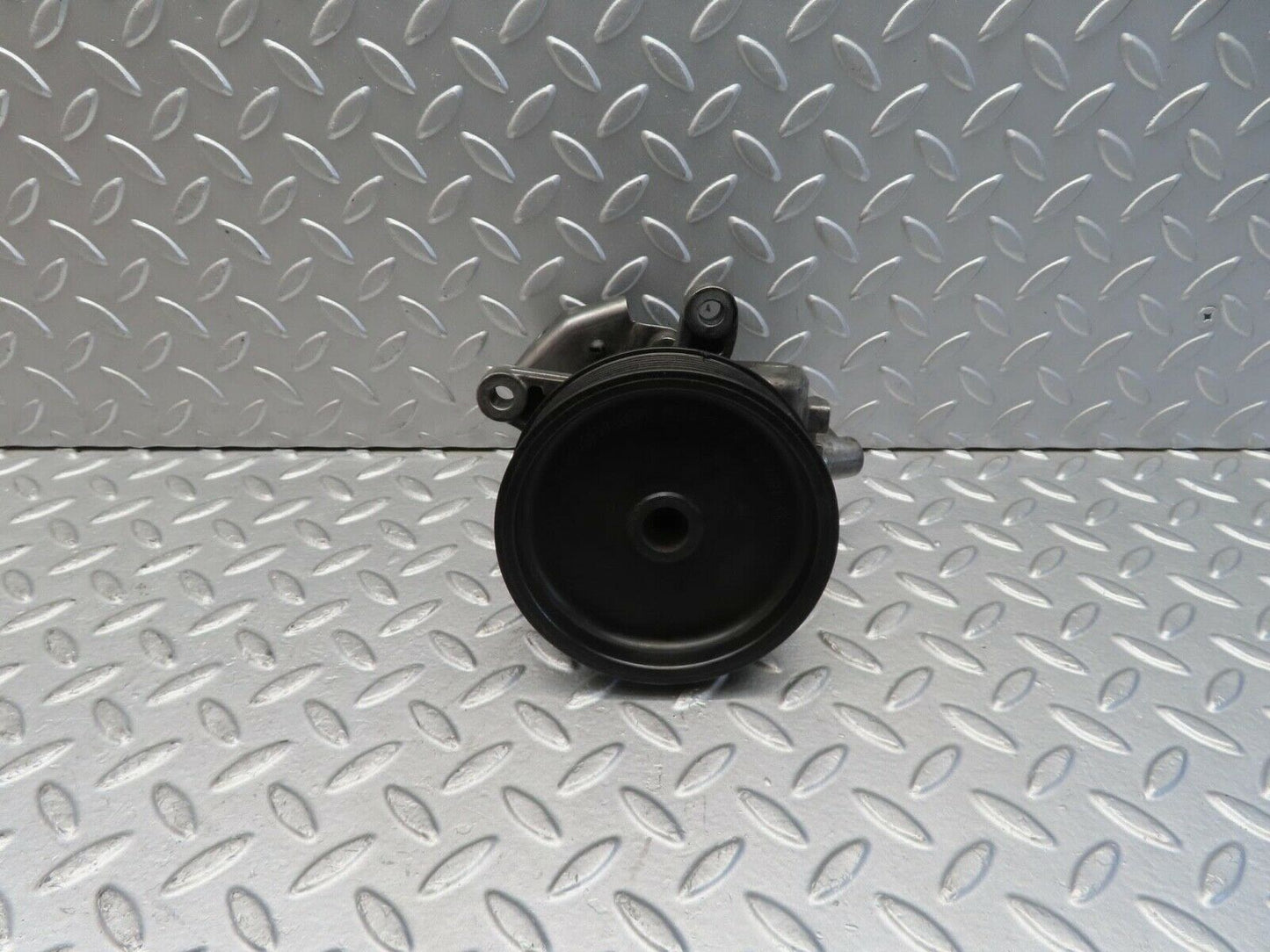11298 Mercedes-Benz W221 S320 Power Steering Pump 0044669801