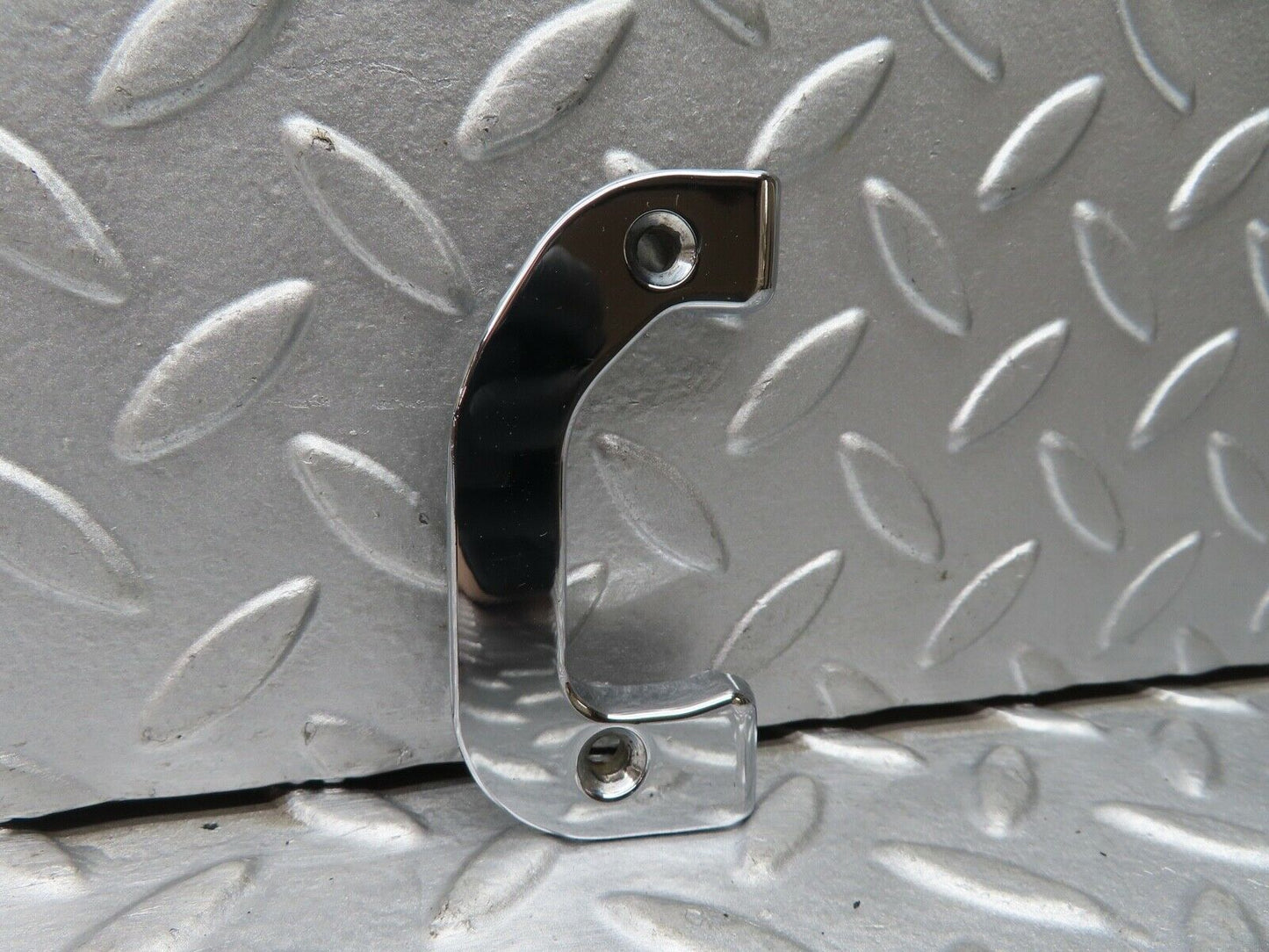 17545 Mercedes-Benz W116 450SEL Right Door Interior Chrome Latch Trim