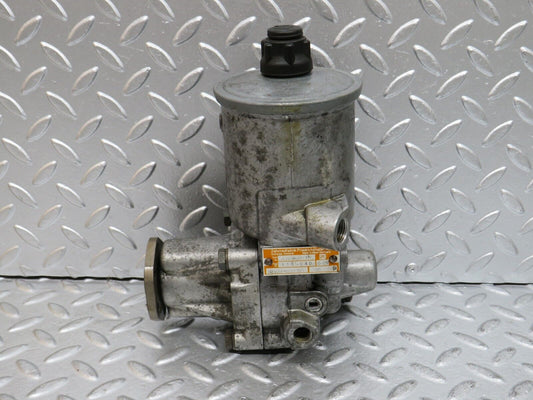 29505 Mercedes-Benz W124 230E Power Steering Pump 1244600980 7682900110