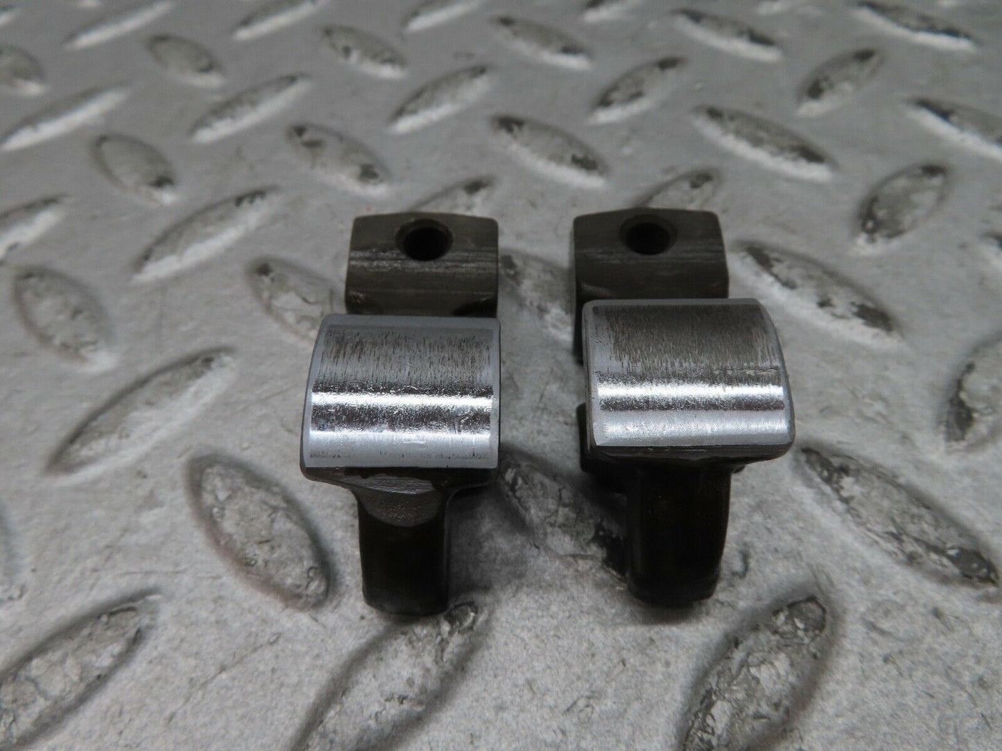 17867 Mercedes-Benz W116 450SEL Valve Rocker Arm