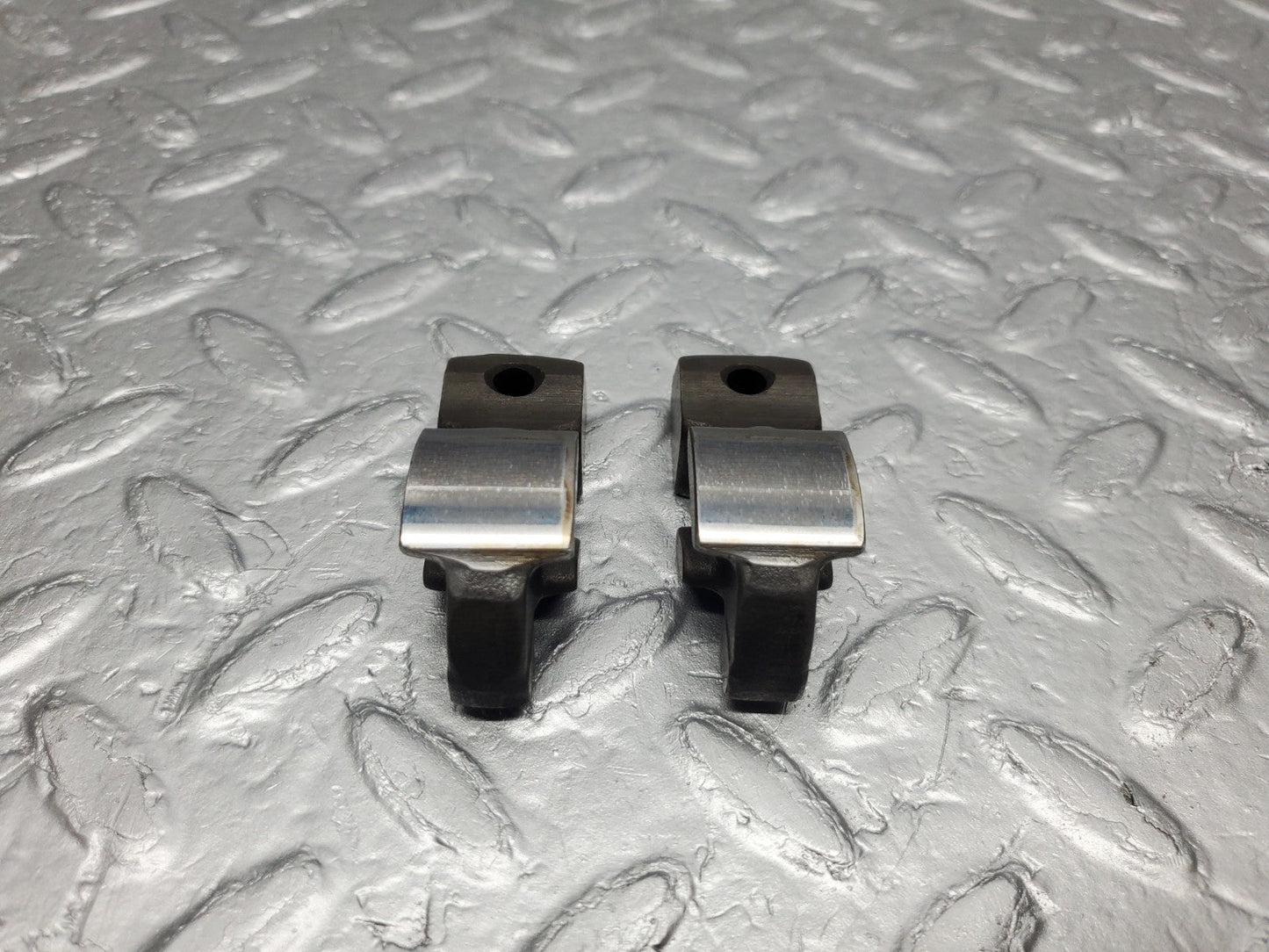 W126 Coupe rocker arm used OEM