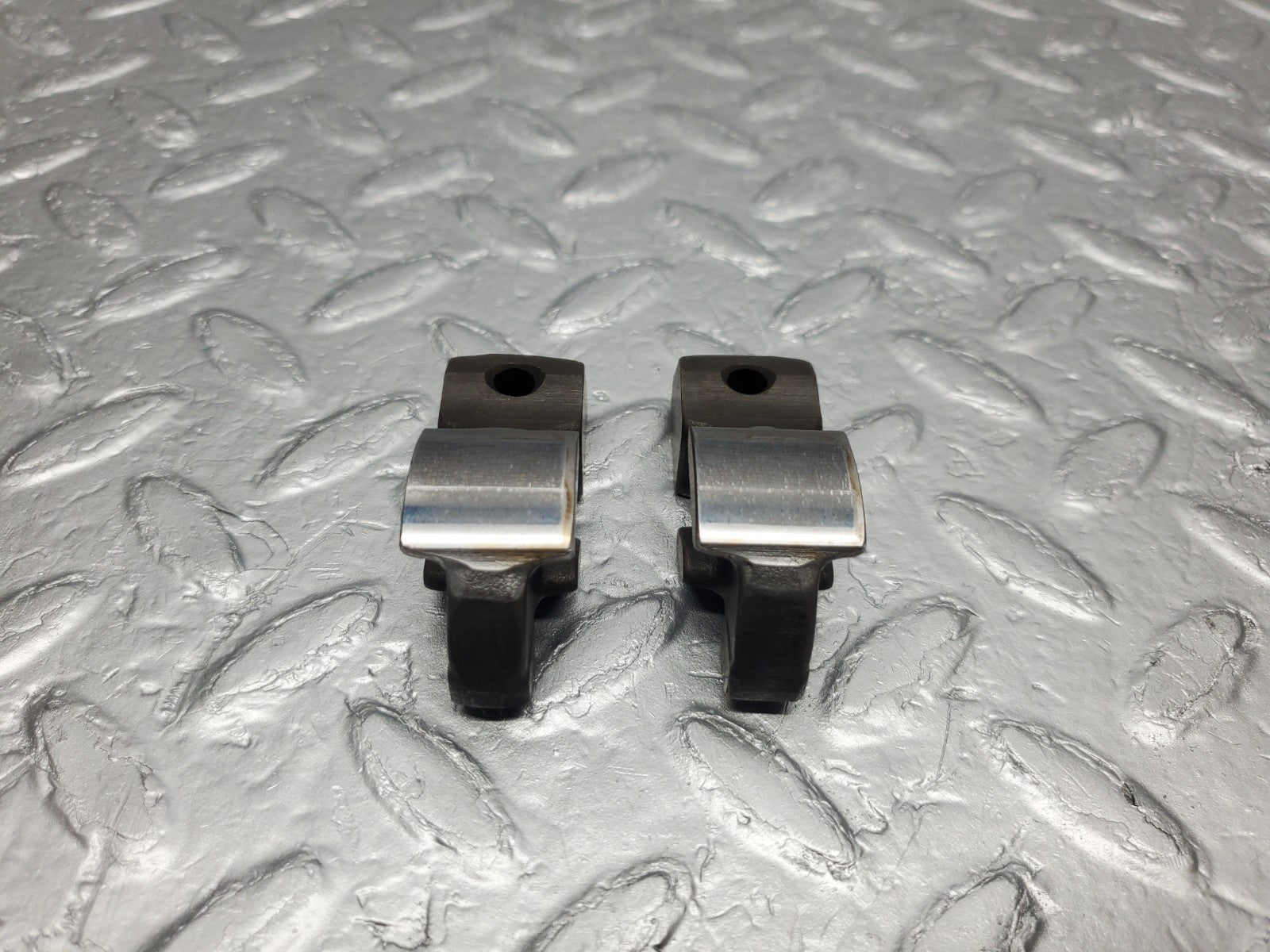 W126 Coupe rocker arm used OEM