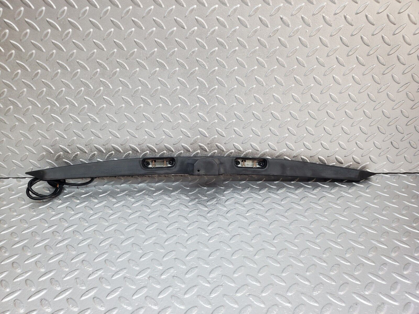 45706 Mercedes-Benz W126 420SE Boot Handle Trim Number Plate Light 1268202909