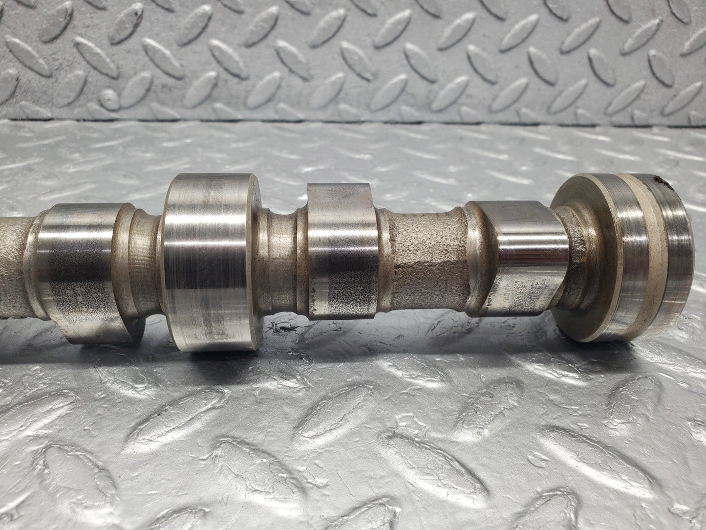 W126 Coupe camshaft right side used OEM