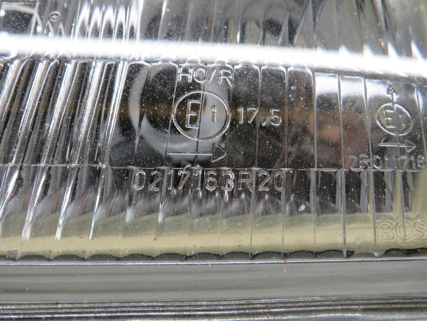 38238 Mercedes-Benz R129 280SL Coupe Headlight Bosch Left 0301090701 1298203761