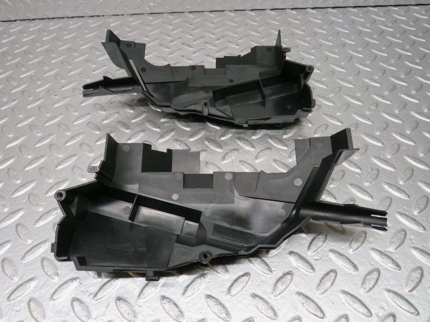 33409 Mercedes-Benz W202 C180 Front Door Lock Cover Pair