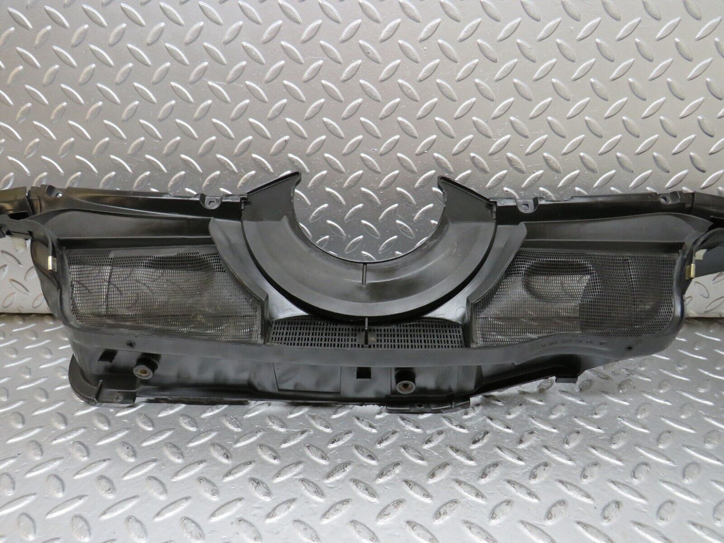 26627 Mercedes-Benz C124 220CE Water Drain 1246201767 1246202667 1246283707