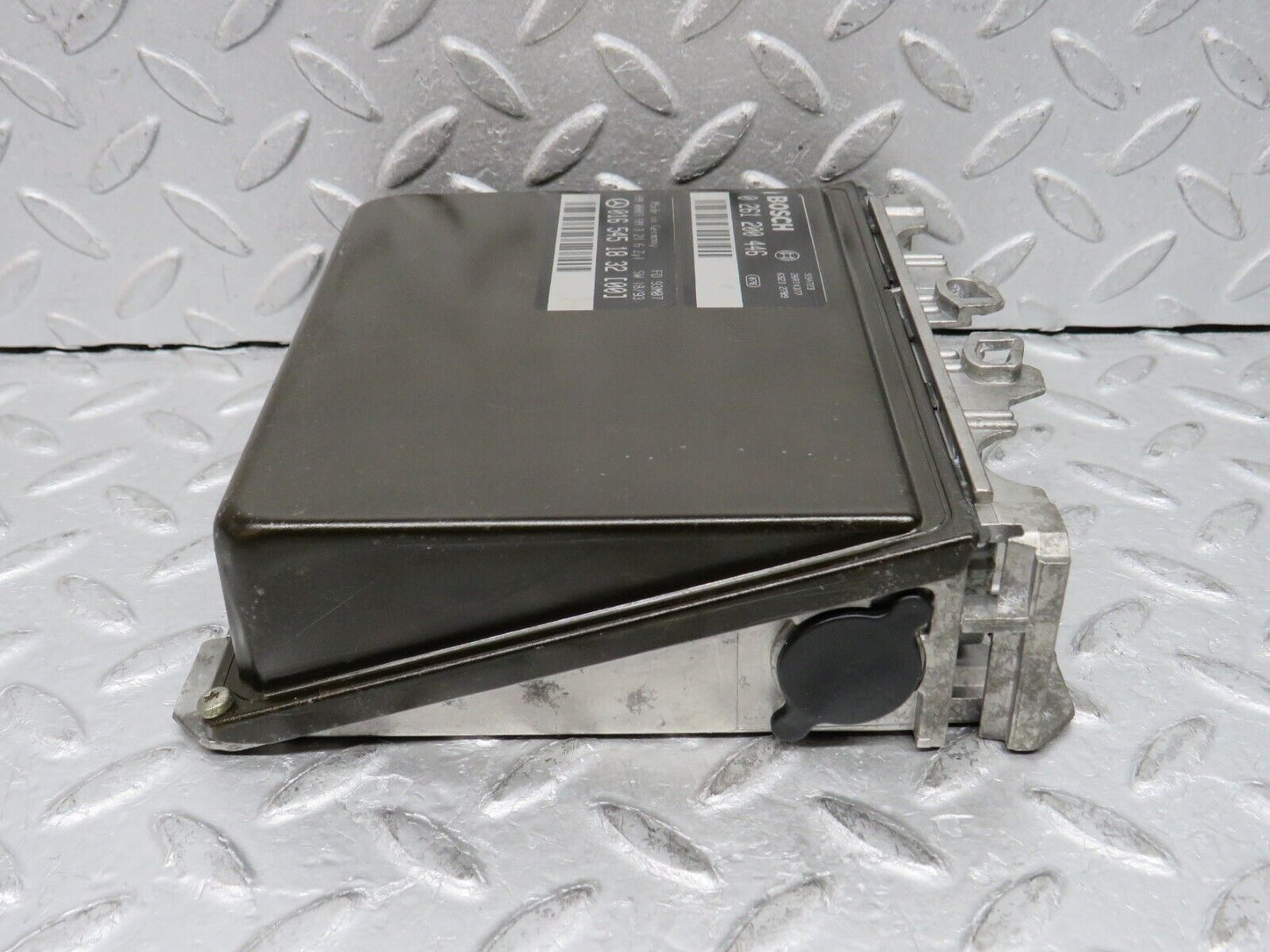 37898 Mercedes-Benz A124 320E Cabriolet Engine Control Unit ECU Bosch 0261200446 0165451832