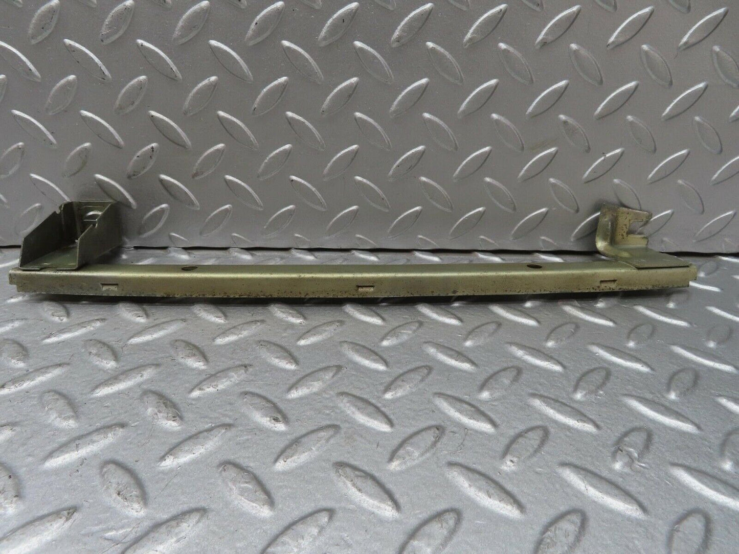 13635 Mercedes-Benz W123 200 Rear Left Window Channel