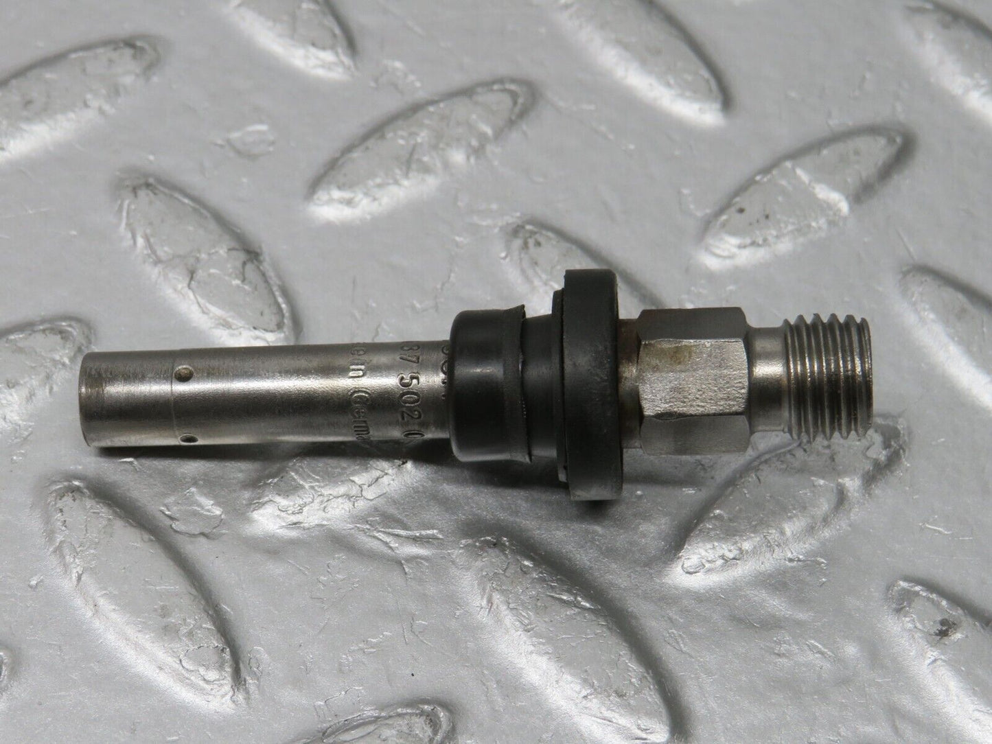 32706 Mercedes-Benz S124 300TE Wagon Fuel Injector Bosch 0437502010