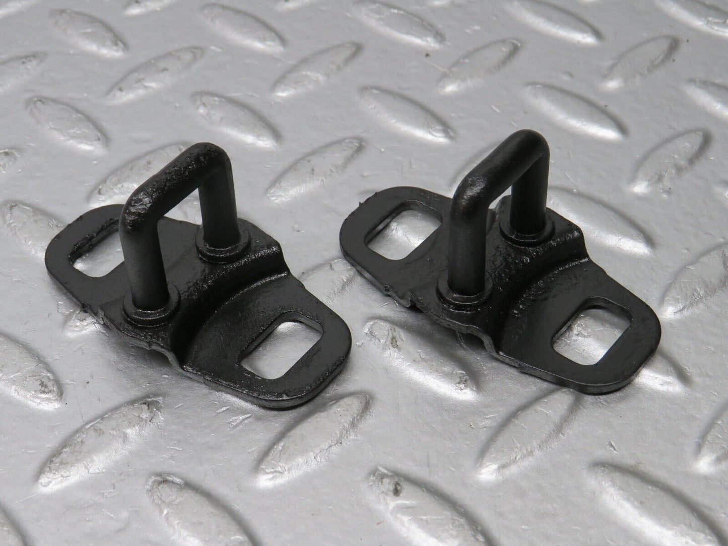 39708 Mercedes-Benz R129 320SL Coupe Bonnet Lock Catch Pair 1298800060