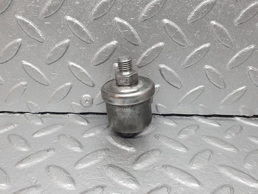 41662 Mercedes-Benz W124 200E Oil Pressure Sensor VDO