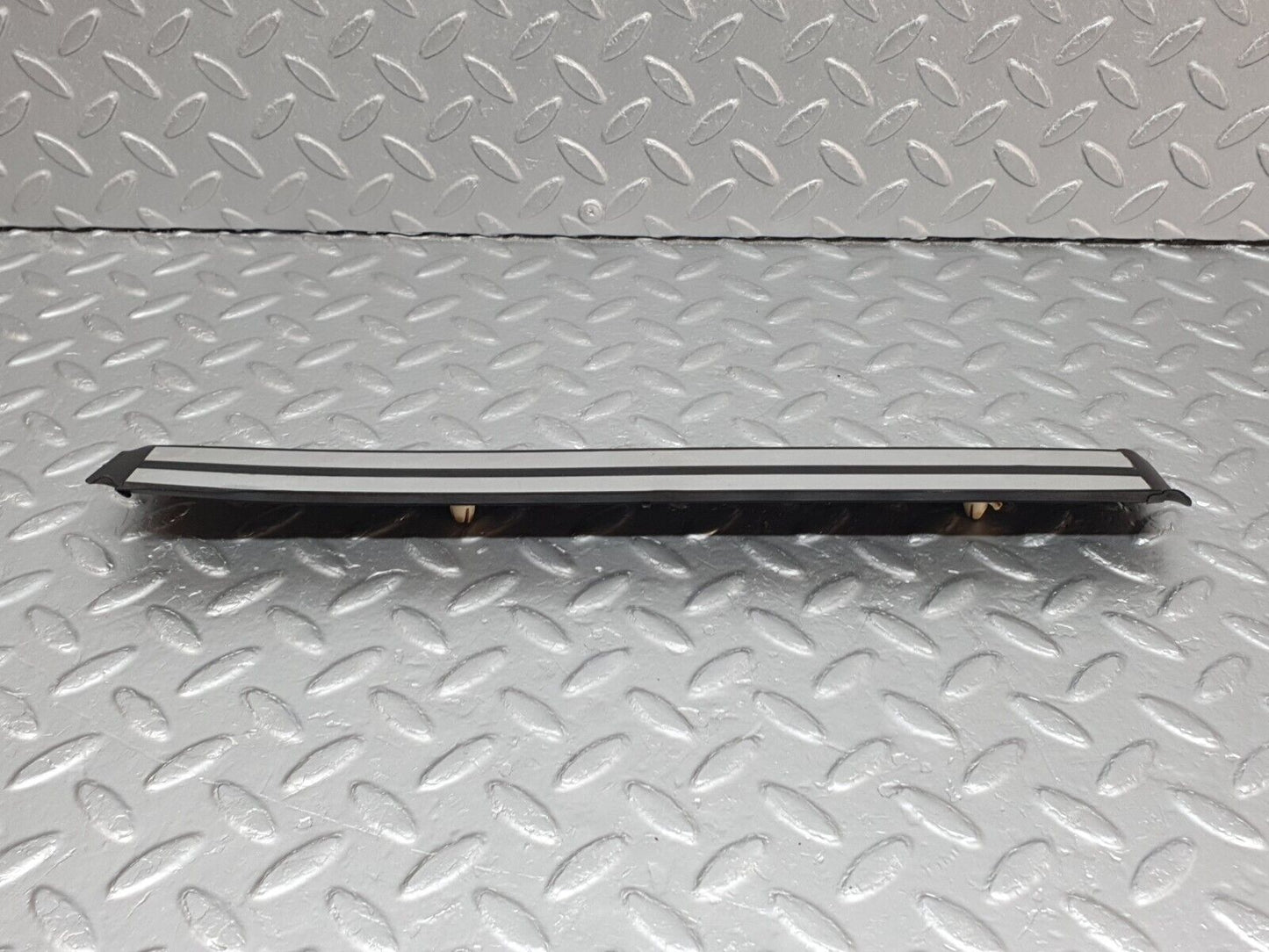 41739 Mercedes-Benz W202 C200 Rear Right Door Sill Trim 2026800335
