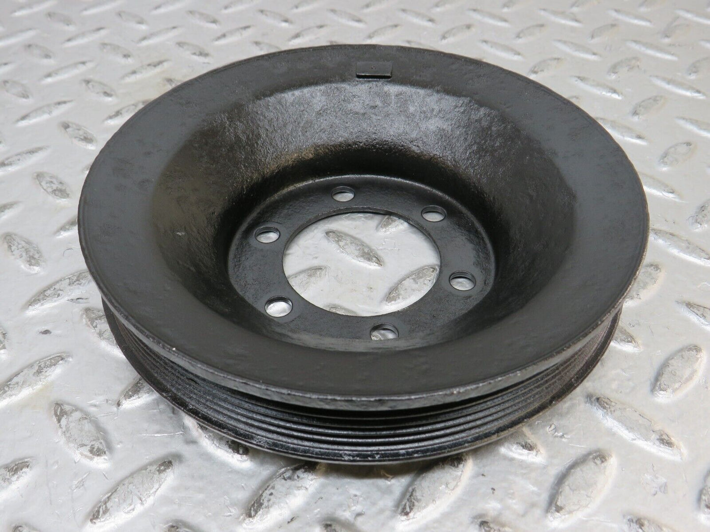 27687 Mercedes-Benz S124 300TE Wagon Crankshaft Pulley
