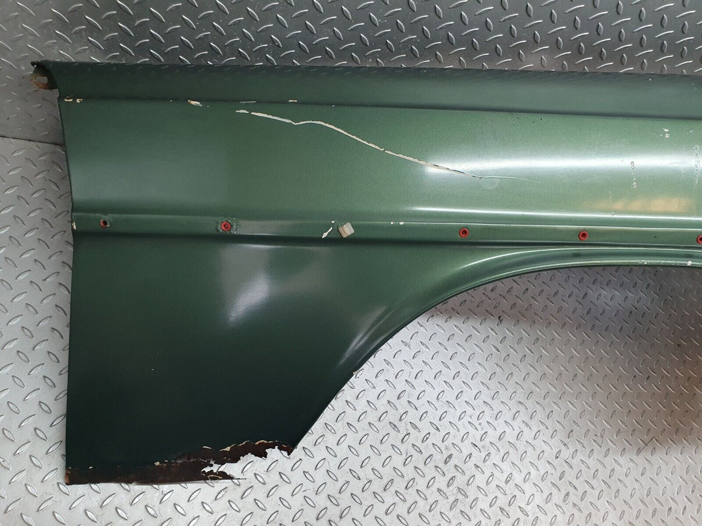 43424 Mercedes-Benz W108 280SE Front Right Wing Fender