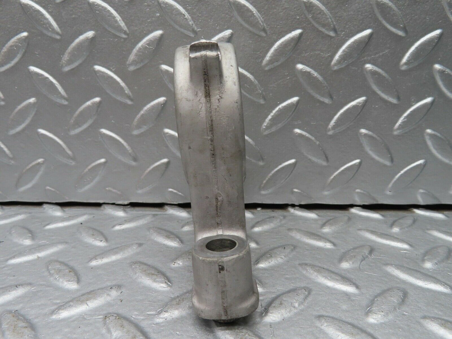 20643 Mercedes-Benz R107 450SL Camshaft Tower Bearing 1160512712