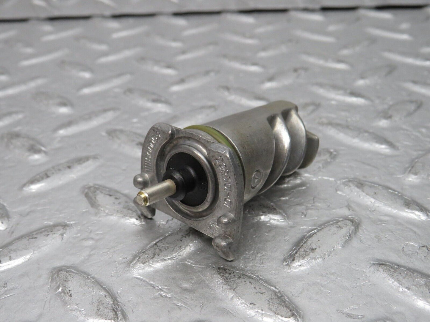 31463 Mercedes-Benz S124 220TE Wagon Air Intake Heating Element 1111500054