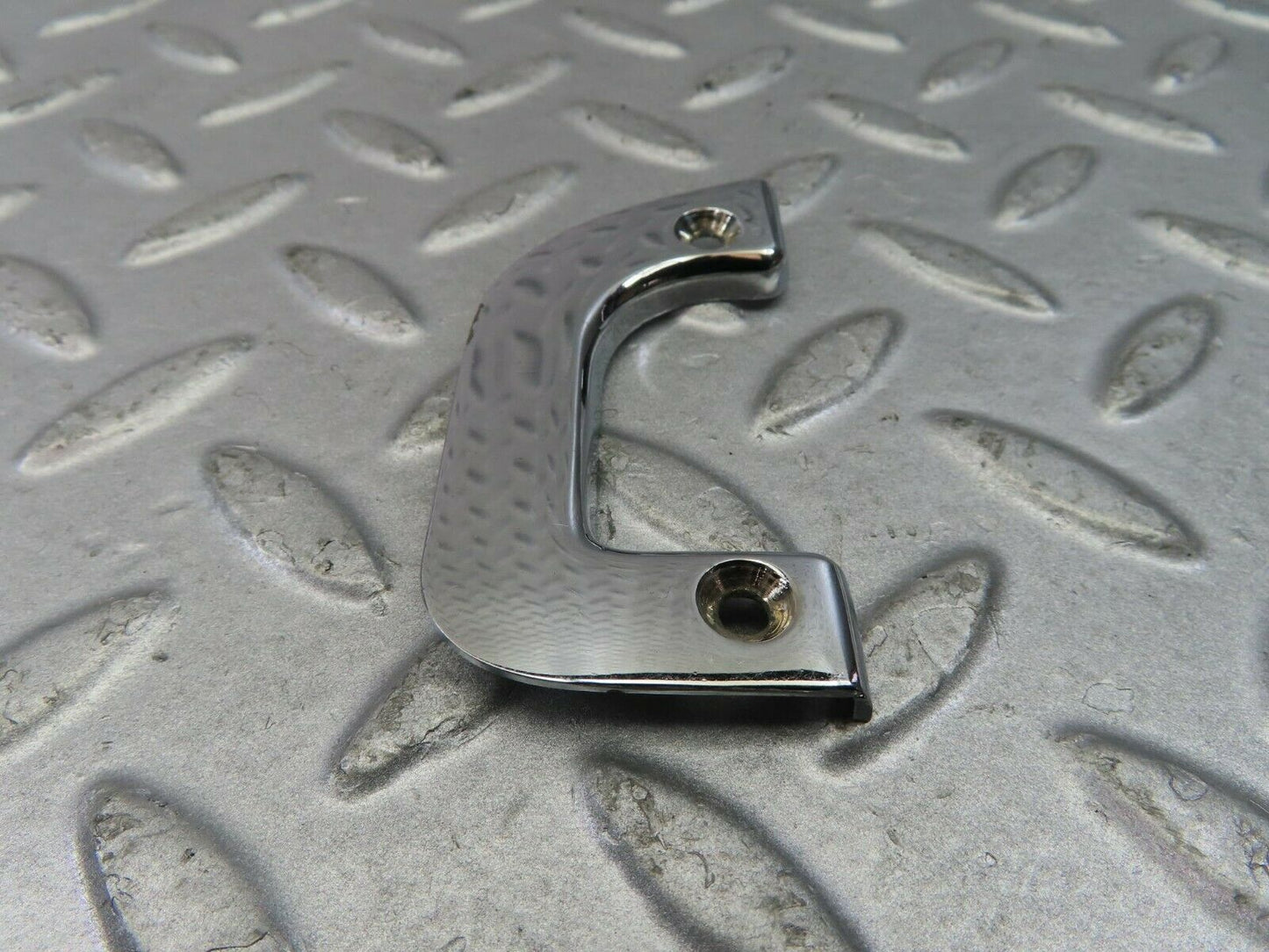 9052 Mercedes-Benz W115 Right Interior Chrome Door Latch Trim