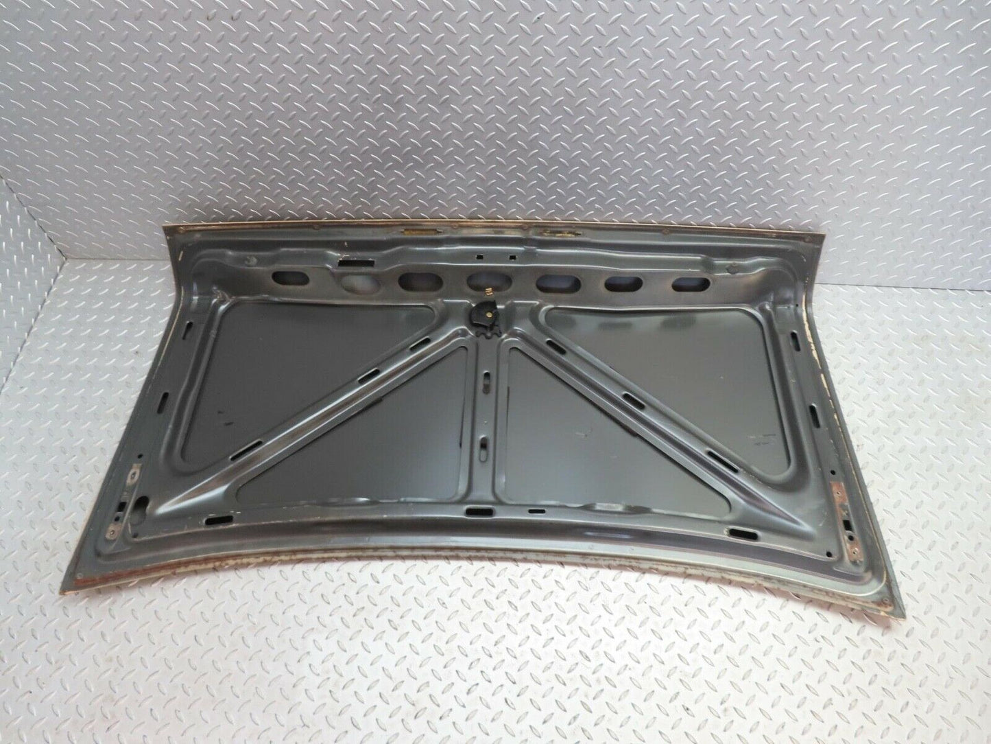 15815 Mercedes-Benz W123 280E Boot Lid Trunk Door
