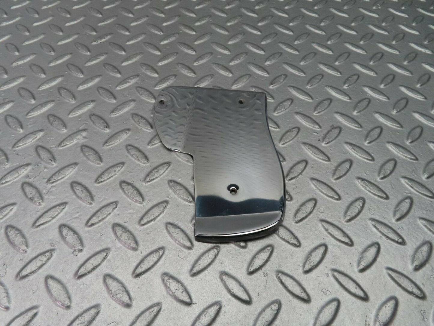 9915 Mercedes-Benz C123 230CE Coupe Right Door Chrome Cover