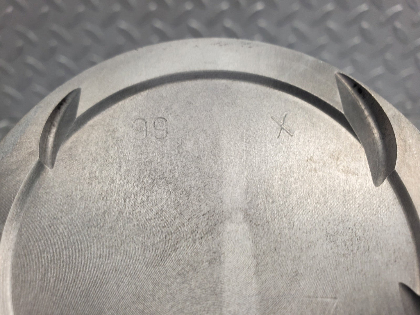 W124 Wagon piston with connecting rod used OEM
