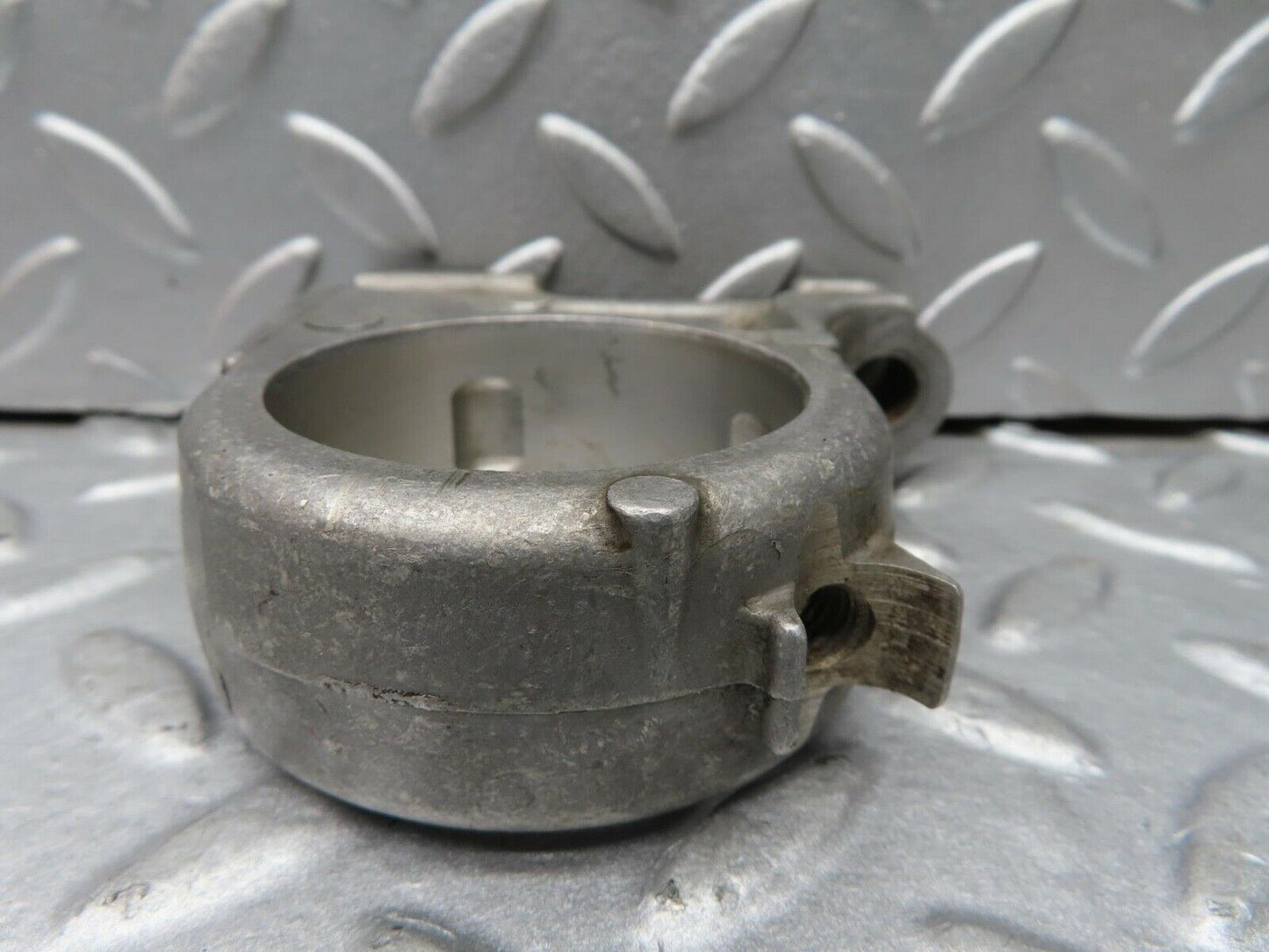 16721 Mercedes-Benz C107 380SLC Camshaft Tower Bearing 1160514612