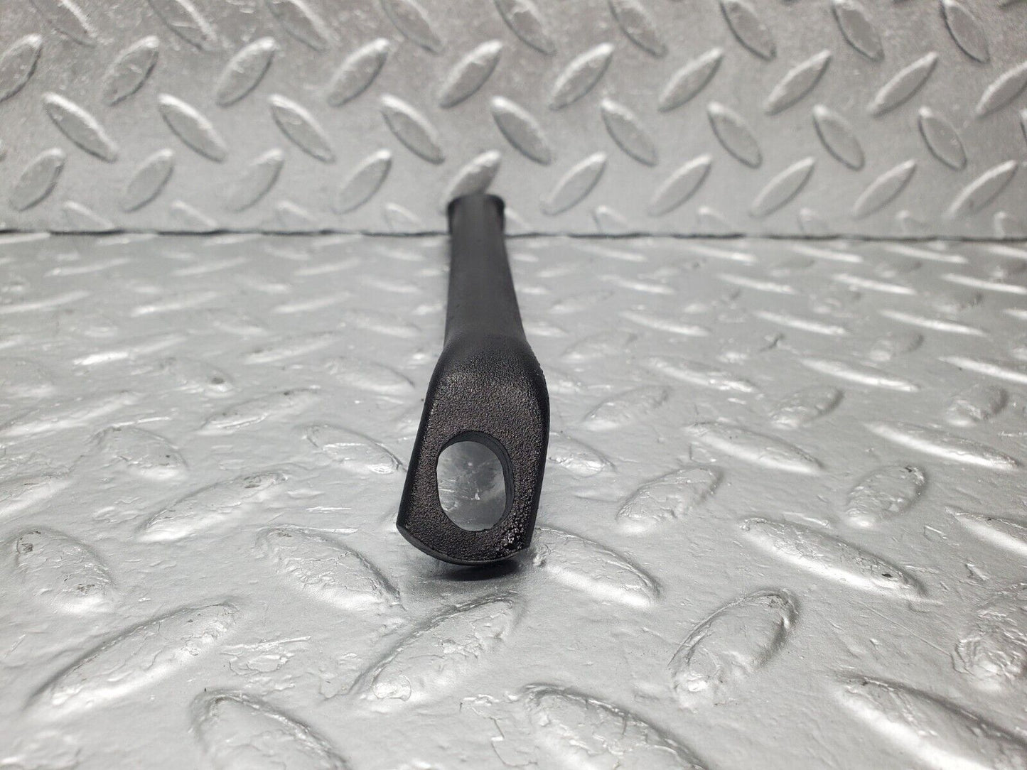 46646 Mercedes-Benz C123 280CE Coupe Power Steering Pump Holder Bracket