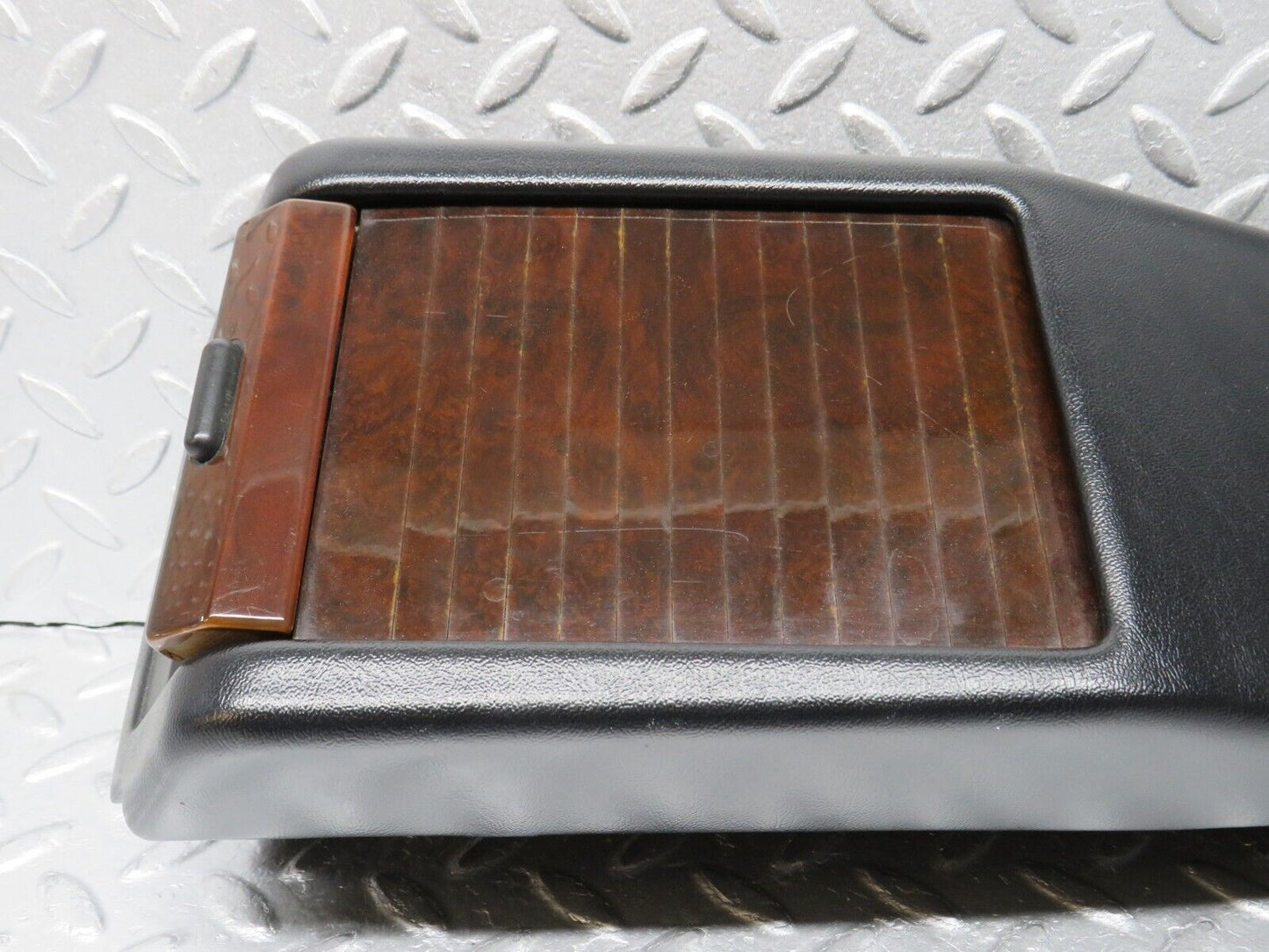38039 Mercedes-Benz A124 320E Cabriolet Centre Console Storage Box With Key 1246800852